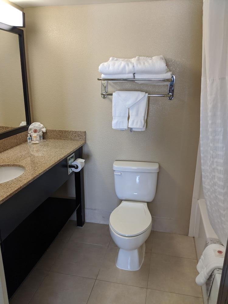 Comfort Mills Hotel